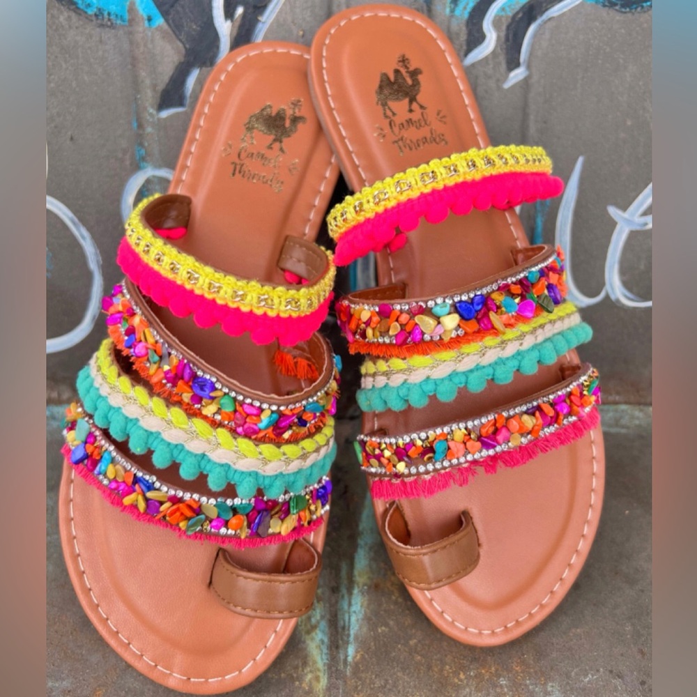 Brand new! In box! Camel Threads, size 9, COLORFUL sandals 😍